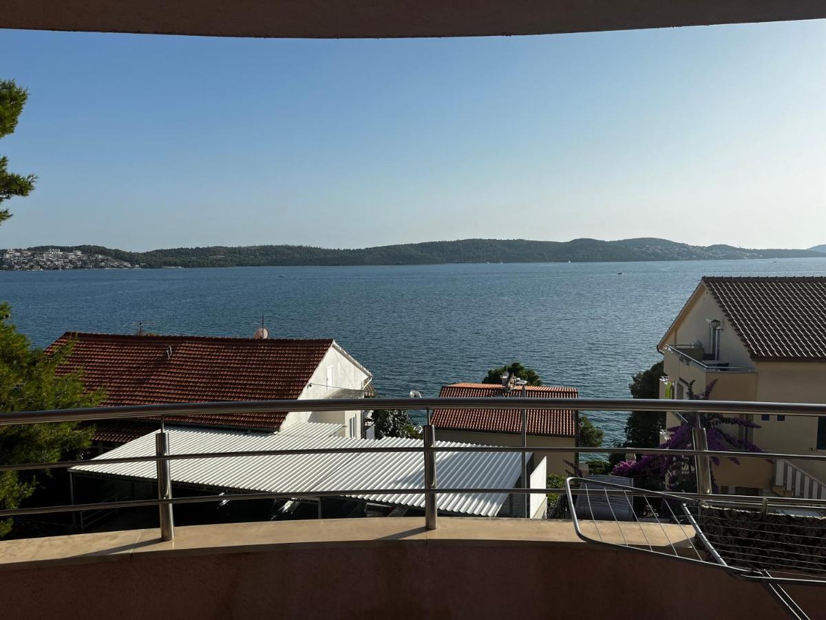 Apartman Lucia Trogir Exterior photo